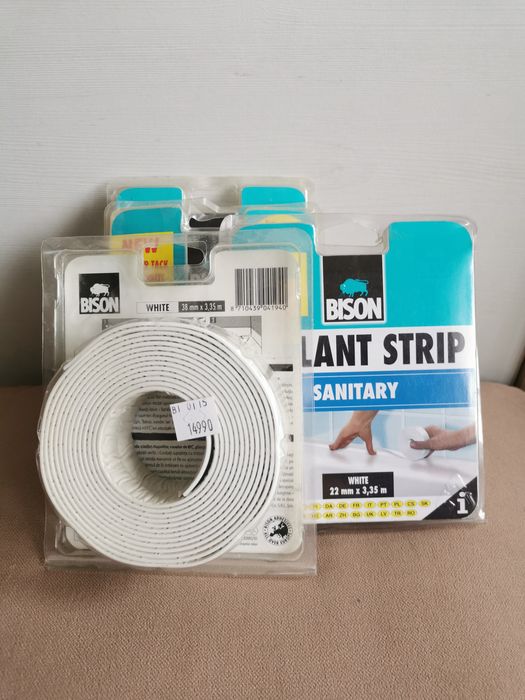 Banda adeziva pentru etansare