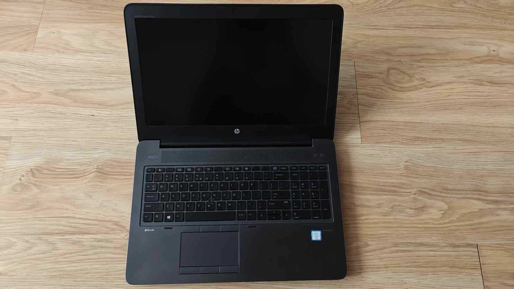 Laptop HP ZBook 15 G3 i7-6820HQ SSD 512 GB, Ram 16GB Video M2200 15.6"