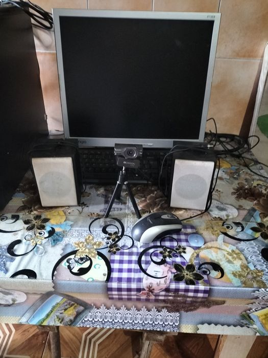 Vând calculator (ps)