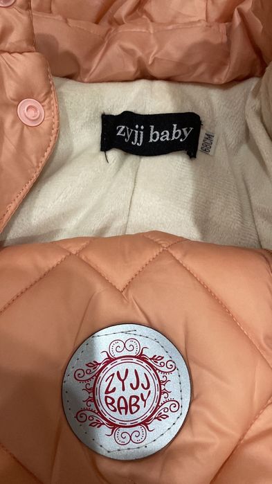 Комбенизон на девочку и на мальчика.