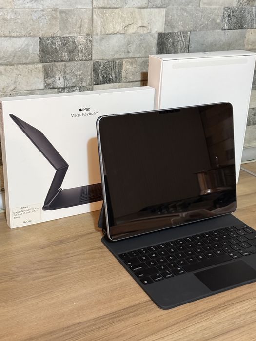 iPad Air 13” M3 (Wi-Fi + Cellular)