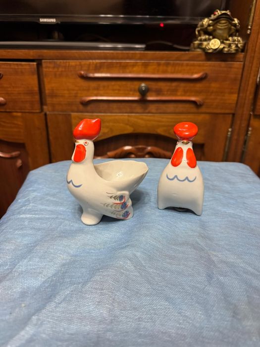 Солонка и перичитница