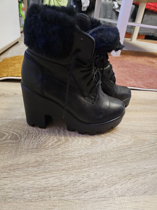 Естествена кожа боти