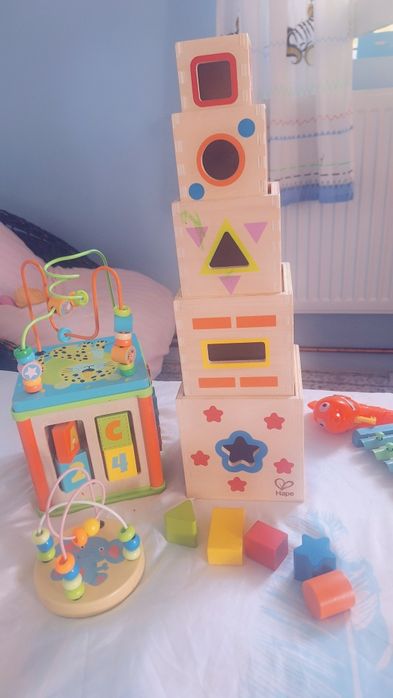 Cuburi educative din lemn si  xilofon