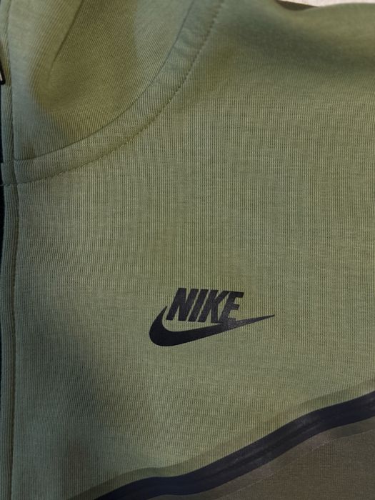 Nike Tech Fleece zip hoodie