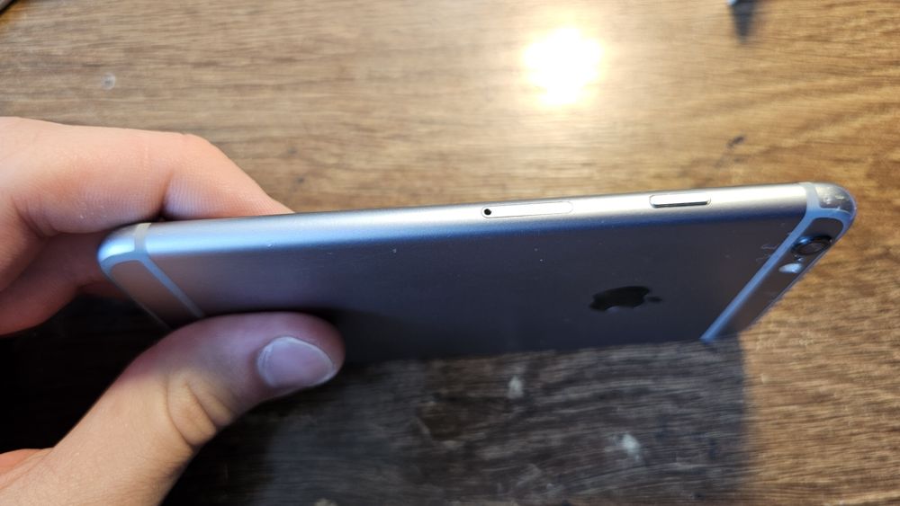 iPhone 6s silver 64Gb