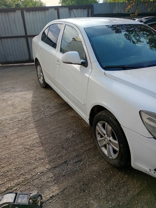 Dezmembrez Skoda Octavia 2