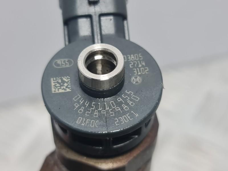 Injector Opel Crossland X 1.5 turbo 75 kw D15DT (DV5RD)