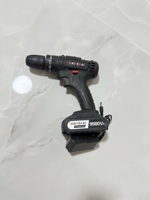 Шуруповерт новый!