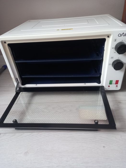 Духовка, духовная печь ARTEL
