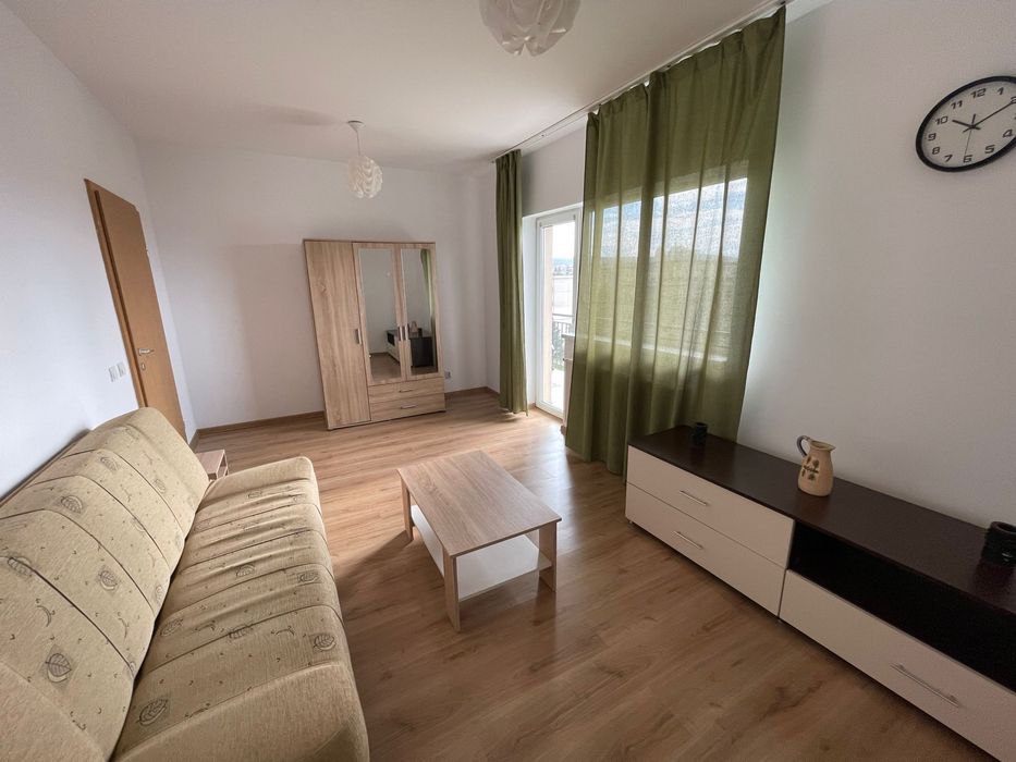 Inchiriez apartament UNTOLD 6-10 august 2026