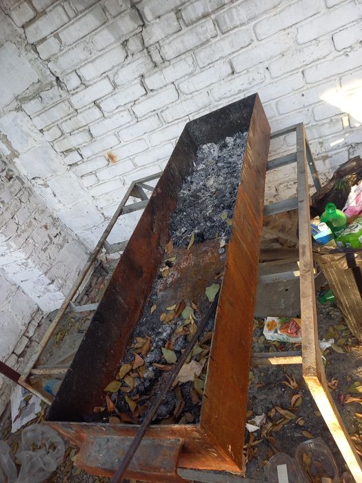 Продам мангал большой