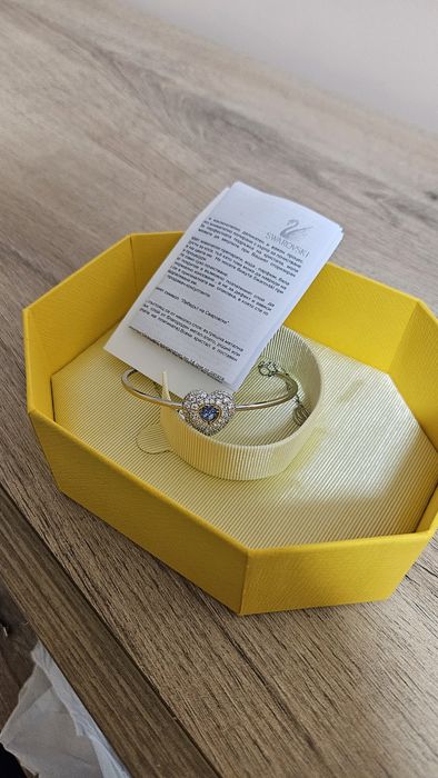 Гривна Сваровски