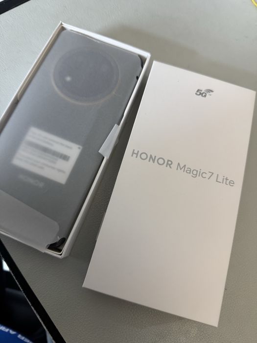 Honor Magic 7 schimb barcă Husky