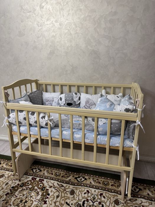 Детская кровать-кочалка