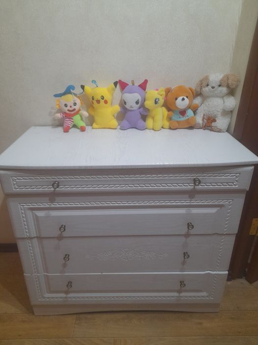 Продам спальный гарнитур