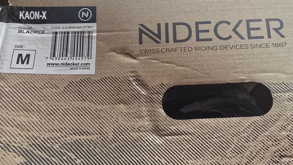 Legături snowboard noi nidecker