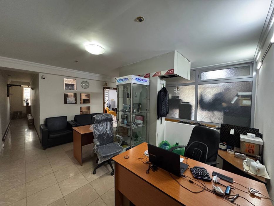 Продаётся коммерческое помещение дархан