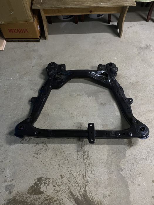 Продам балку на камри 50