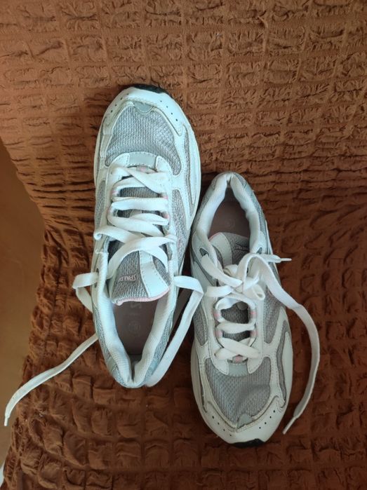 Маратонки дамски маркови, изгодна оферта, като нови