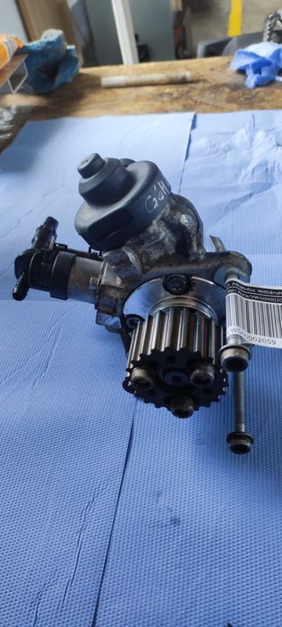 Pompa inalta presiune volkswagen vw golf 6 hatchback an 2010 motor CBBB 2.0 170 cp