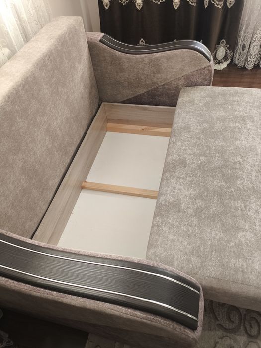 Мягкой мебель,  диванчик