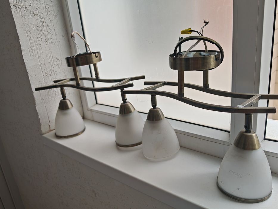 Продам люстру и бра