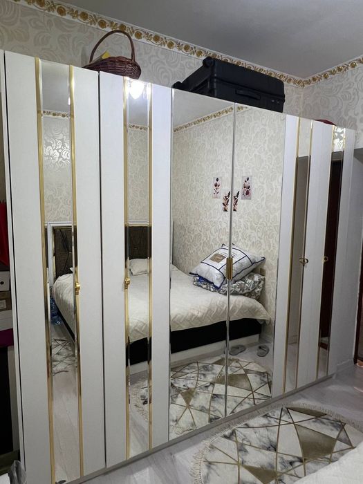 Спальный гарнитур