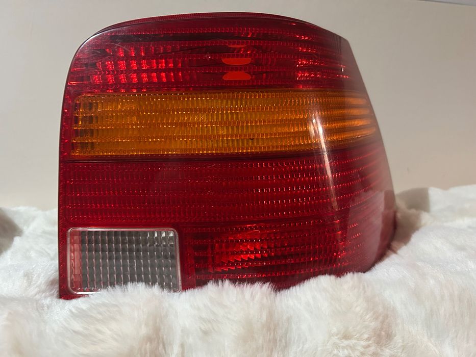 Продавам стопове за golf 4 hatchback