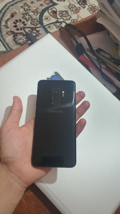 Samsung galaxy S9 plus  Galaxy S9+ Samsung galaxy S9+
