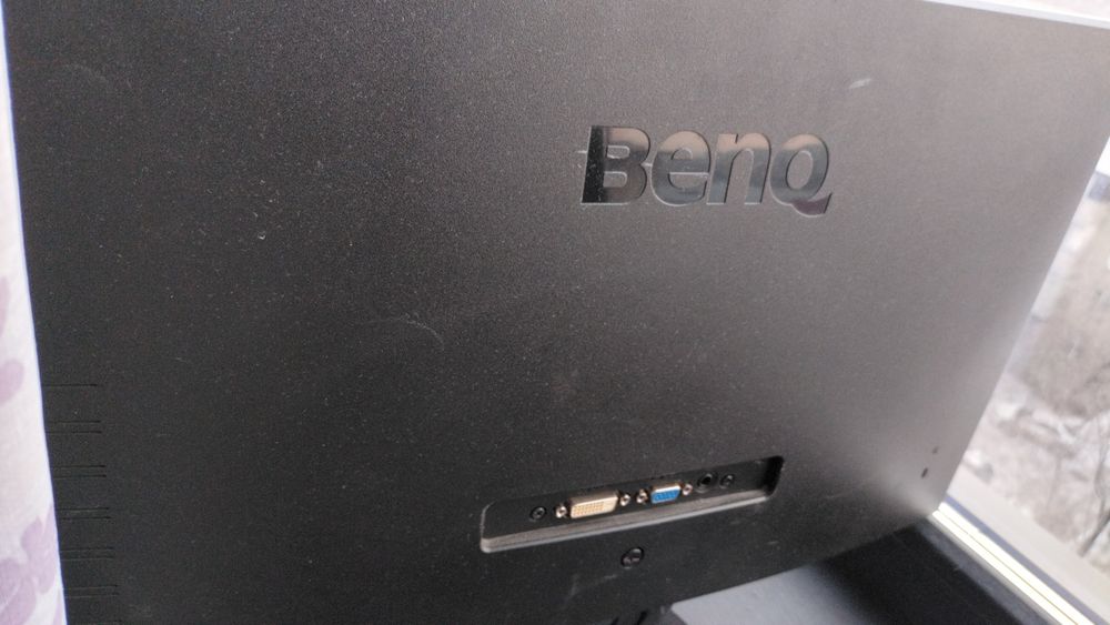 Мониторы продаются