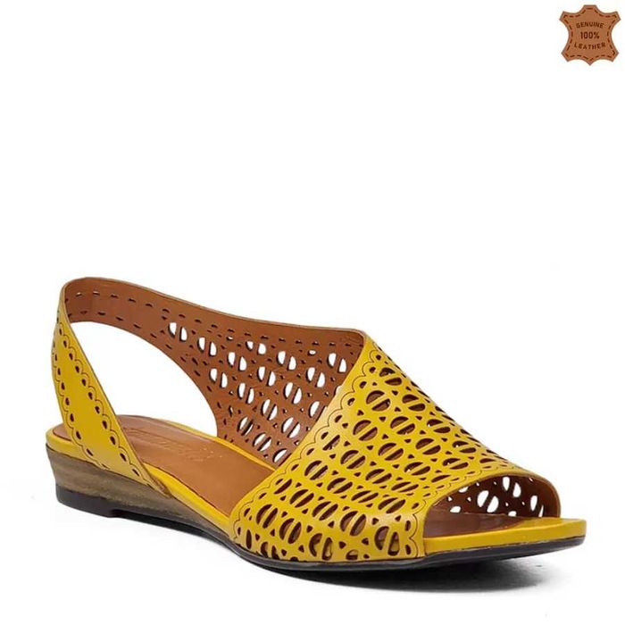 -% Естествена кожа, удобни и леки