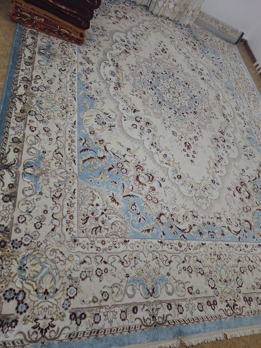 Килемдер сатылады .