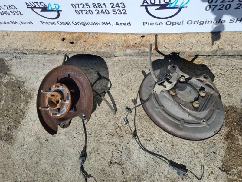 Fuzeta stanga spate dreapta spate Opel Astra J Facelift 1.7CDTI 110cp