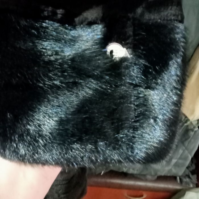 Продам шубку 130000