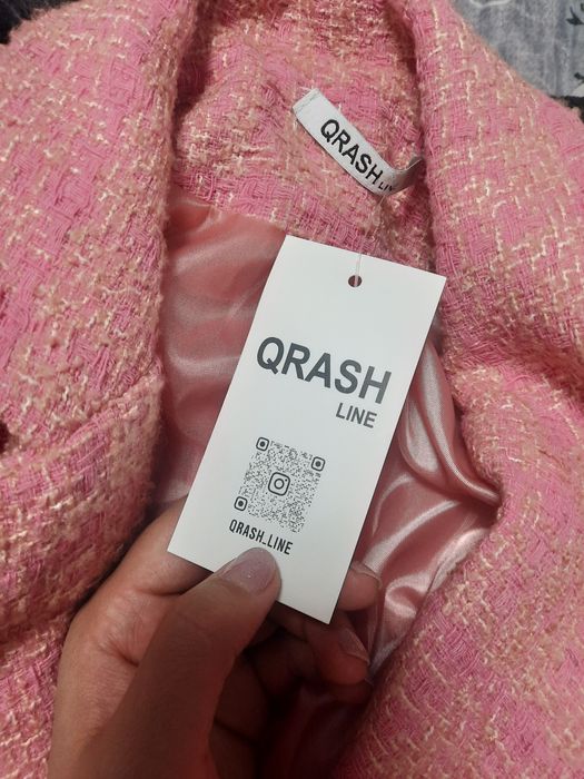 Твидовый турецкий костюм розового цвета