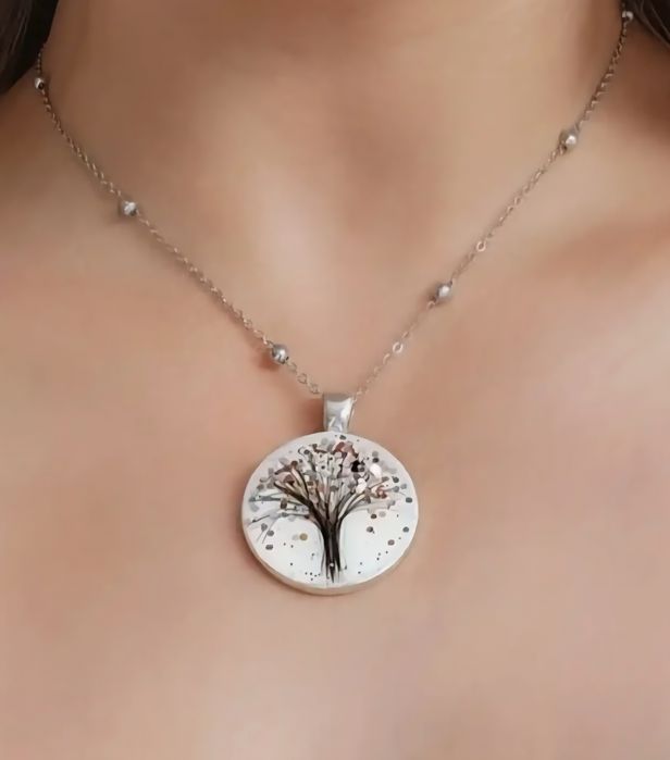 Специален медальон .