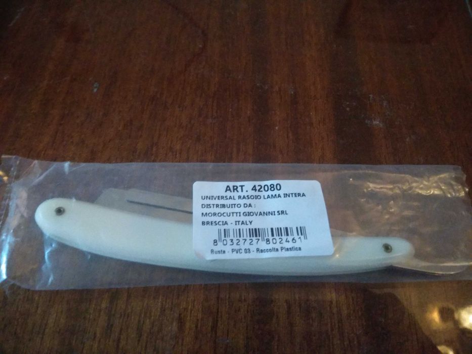 Бръснач тип шаветка