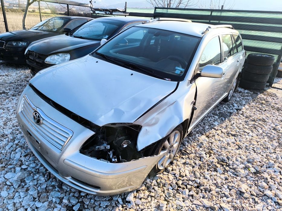 Toyota Avensis D4D 2.0 НА ЧАСТИ