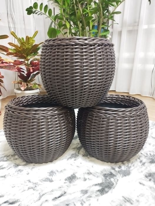 Продам кашпо для цветов