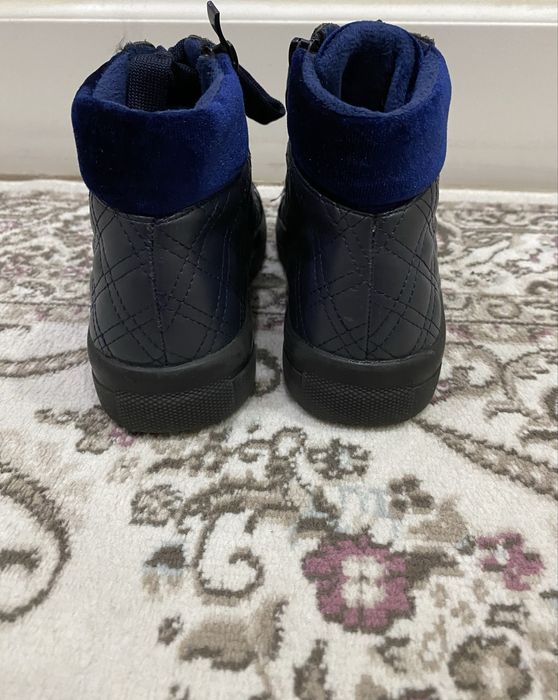 Ботинки для девочки