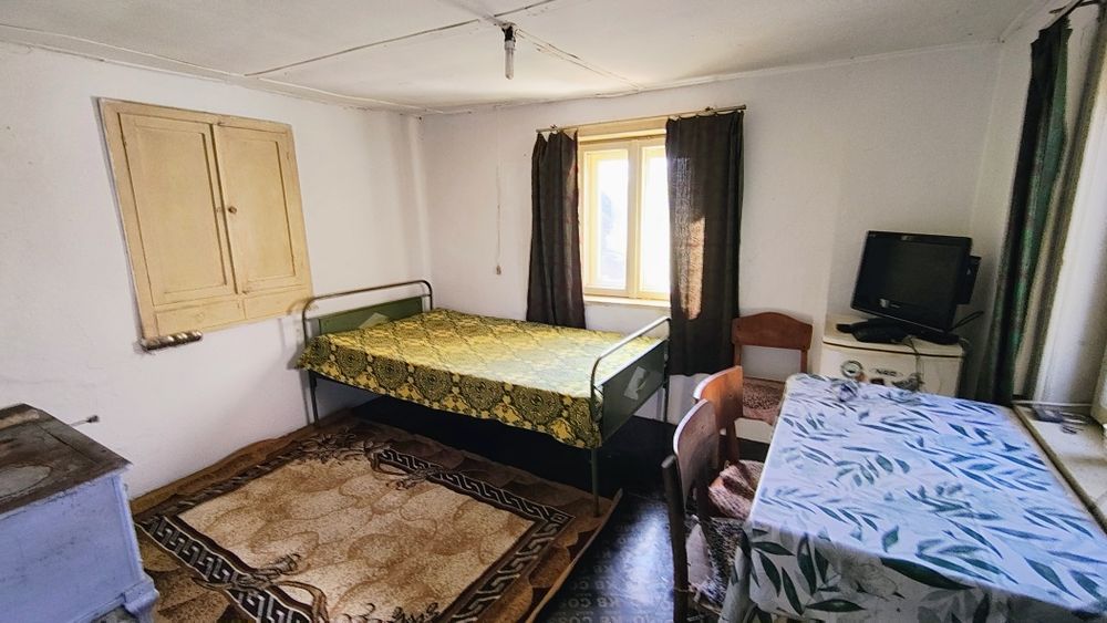 Продава се Къща в с. Горан, Област Ловеч - 1 кв.м за 17850 €/кв.м - Снимка #9