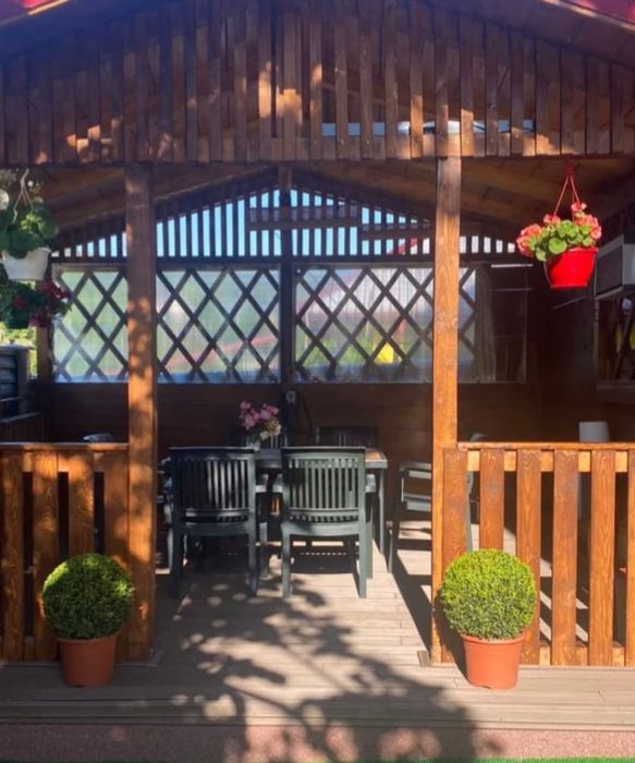 Foișoare, terase, magazii, pergole, căsuțe etc