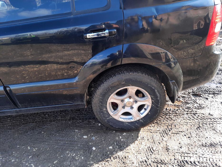 Ефтини части Киа Соренто 170 коня и 140 всичко налично само на части.