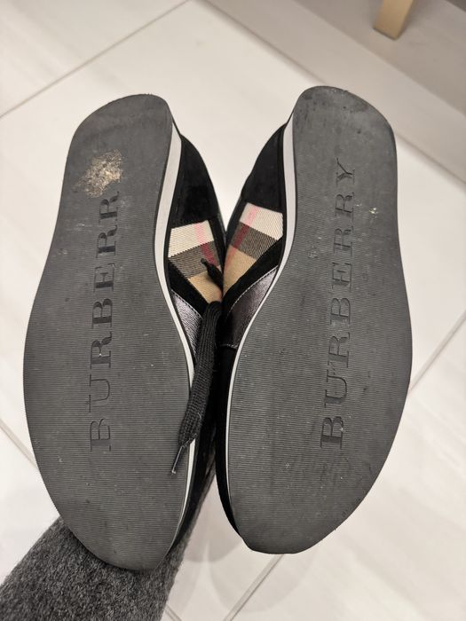 Оригинални обувки Burberry