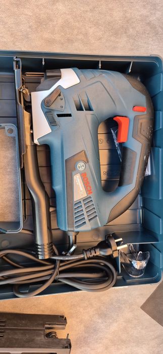 Bosch ,Wurth ferestrău pendular pe curent, acumulator