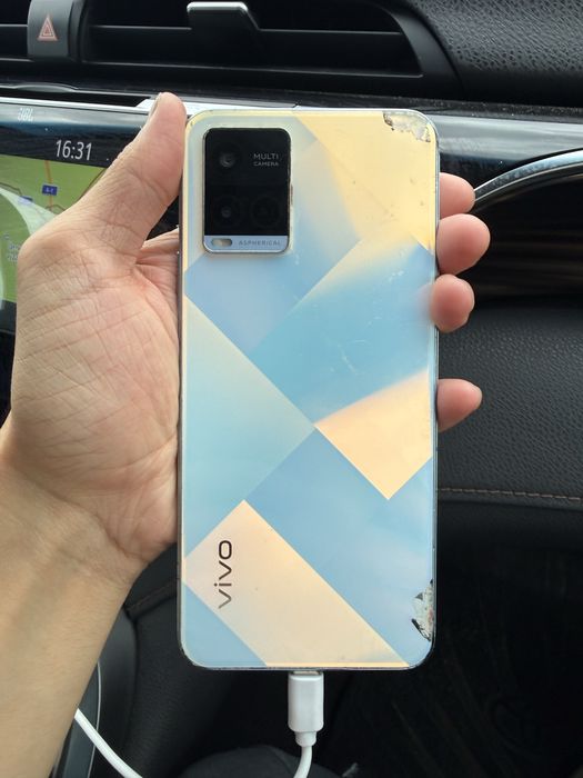 Срочно продам Vivo Y21, 64 гб