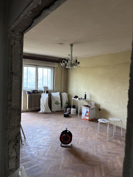 Apartament zona Bd Unirii - Lucian Blaga - Piata Alba Iulia - 3 camere - 90 mp - 2 bai - 2 camere depozitare