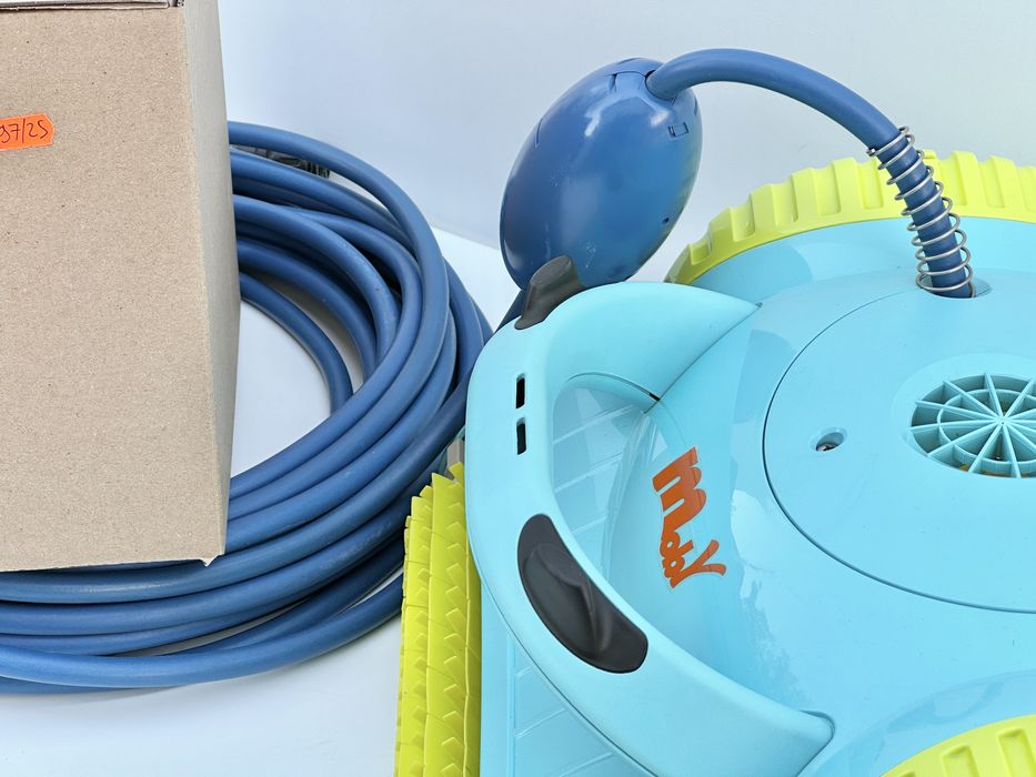 Robot de piscină Dolphin Moby Pro