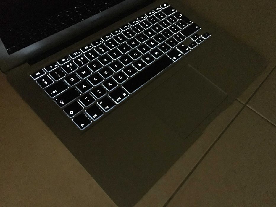 13.3' Core i5 Apple MacBook Air Mid 2017 8GB RAM/128GB SSD/Intel HD 6000/Батерия 6 часа